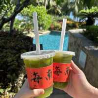 🌴夏天就是要泡在泳池裡！文華東方酒店直接美到心臟爆擊✨