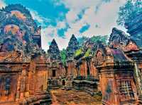 Banteay Srei: Cambodia's Exquisite Temple Masterpiece