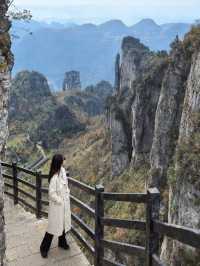 恩施大峽谷遊玩實測！和張家界比到底差在哪？   寶子們！之前一直聽說恩施名字自帶“仙氣”，滿懷期待去