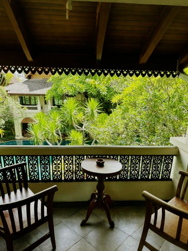 住進隱藏版清邁秘密花園！泡森林溫泉太治癒了