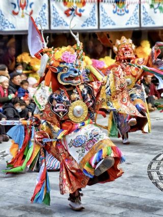 Deqin, the Soul of Qiangmu Dance in the Tibetan Secret Land