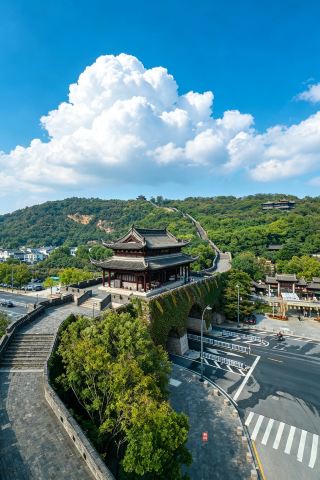 Changshu Day Trip | Encounter the Jiangnan fairy tale city under marshmallow clouds