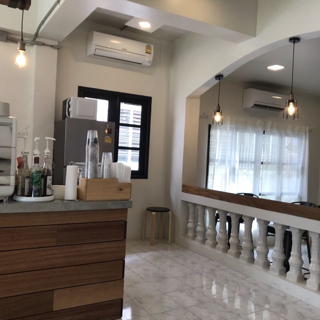 THE SPACE COFFEE & COMMUNITY 