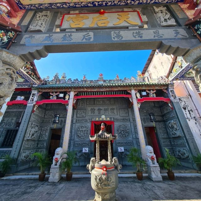 Hainan Thean Hou Temple 天后宮

