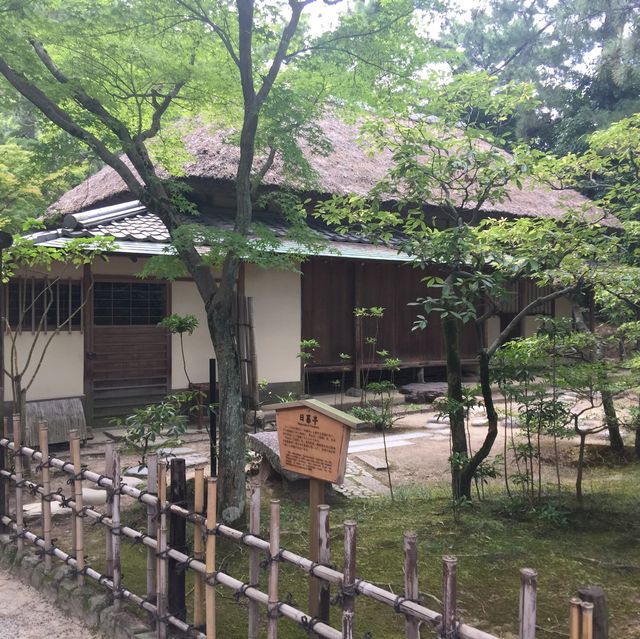 안올수가 없는 최고의 공원, 이곳은 「리쓰린」입니다.