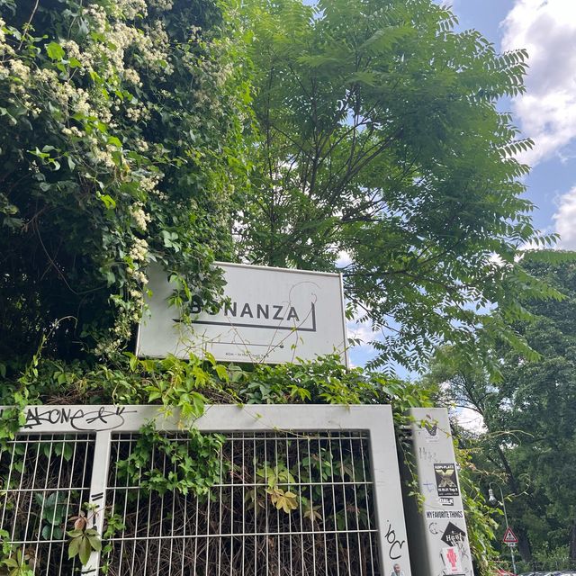 Bonanza … No 1 Coffee shop @ Berlin