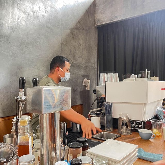 🖤 วันนี้มา The Remedy ค่ะ ☕️🤟🏻ร้านลับภูเก็ต