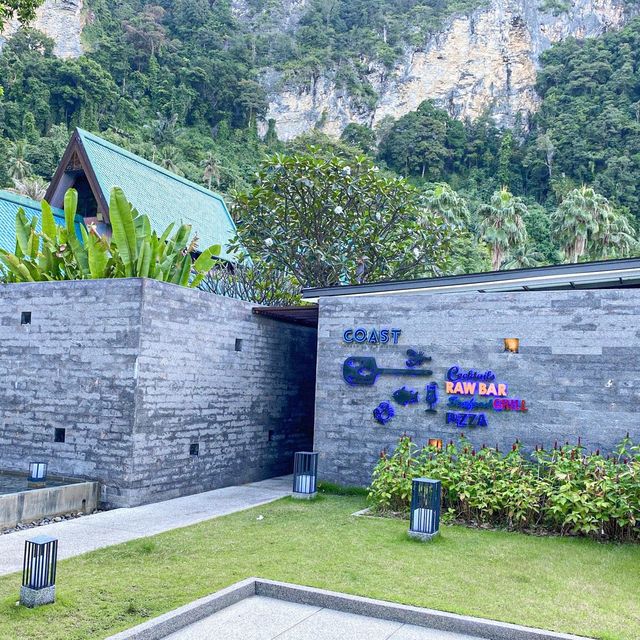 CENTARA Grand Beach Resort & Villas