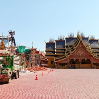 วัดพิพัฒน์มงคล มหาวิหารหลวงพ่อทองคำ