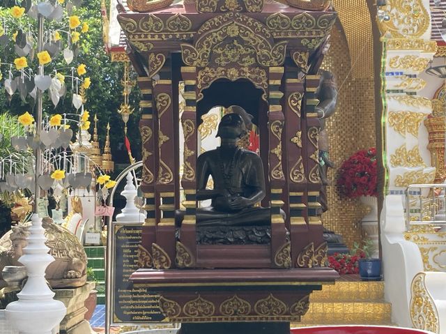 อยากขอพรเรื่องการเงิน ต้องมาวัดอุปคุต