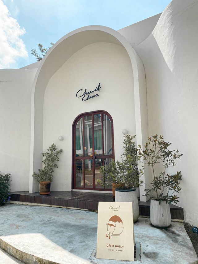 Prettiest Café in Hatyai: Cheevit Cheeva