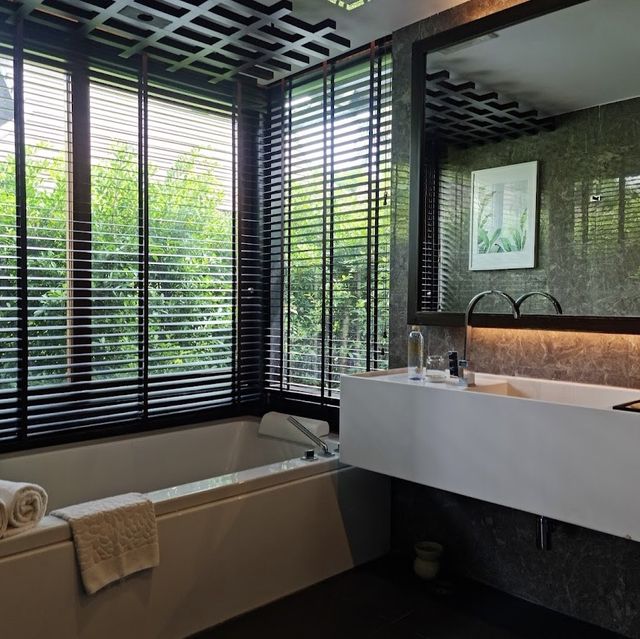 Khanom Beach Resort And Spa