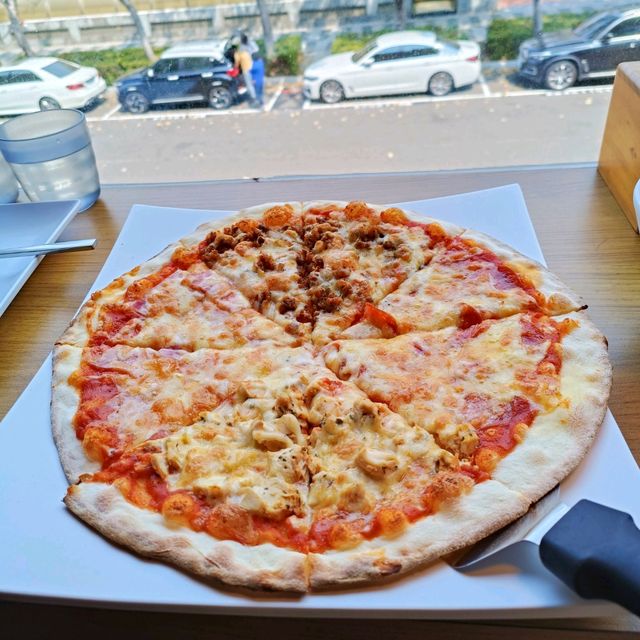 Pizza rock 搖滾披薩 薄餅8吋與12吋 美式披薩