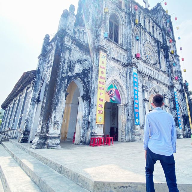 Believe in yourself - oldest church in 🇻🇳
