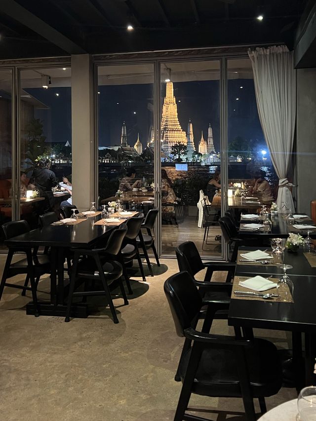 방콕에서 빠지지 않는 핫한 레스토랑 Sala rattanakosin🍴