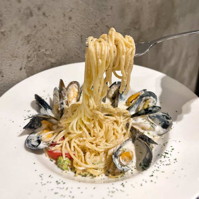 【工廈抵食西餐🍴飛驒牛芝士漢堡】