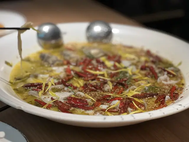 The Legendary Sauerkraut Fish: Tai-Er 太二