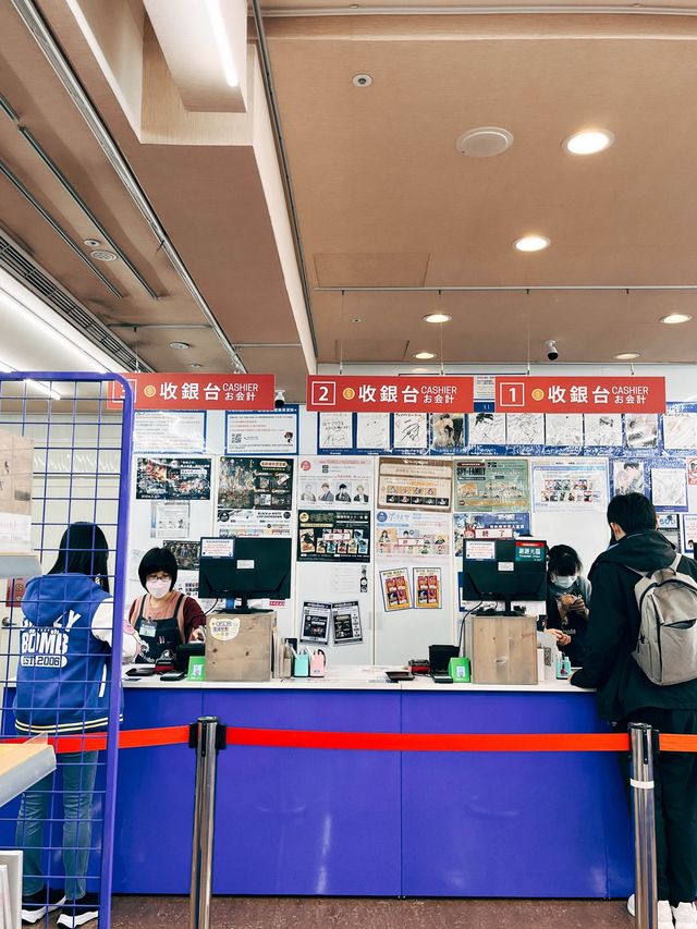 台北西門 👣 animate 安利美特 台北店📚