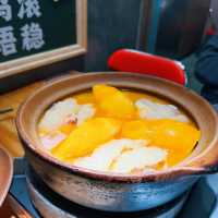 齊秋水榴蓮雞煲