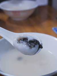 上海朱家角，湯圓好難吃！