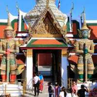 วัดพระศรีรัตนศาสดาราม (วัดพระแก้ว)