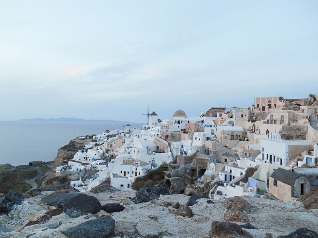 Picture Perfect Santorini, Greece 🇬🇷