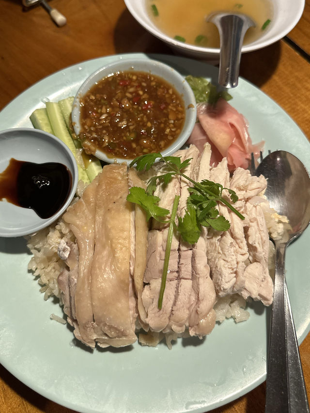 ร้านอาหารไทยแบบแท้ๆ ย่าน Numba ในโอซาก้า 😝