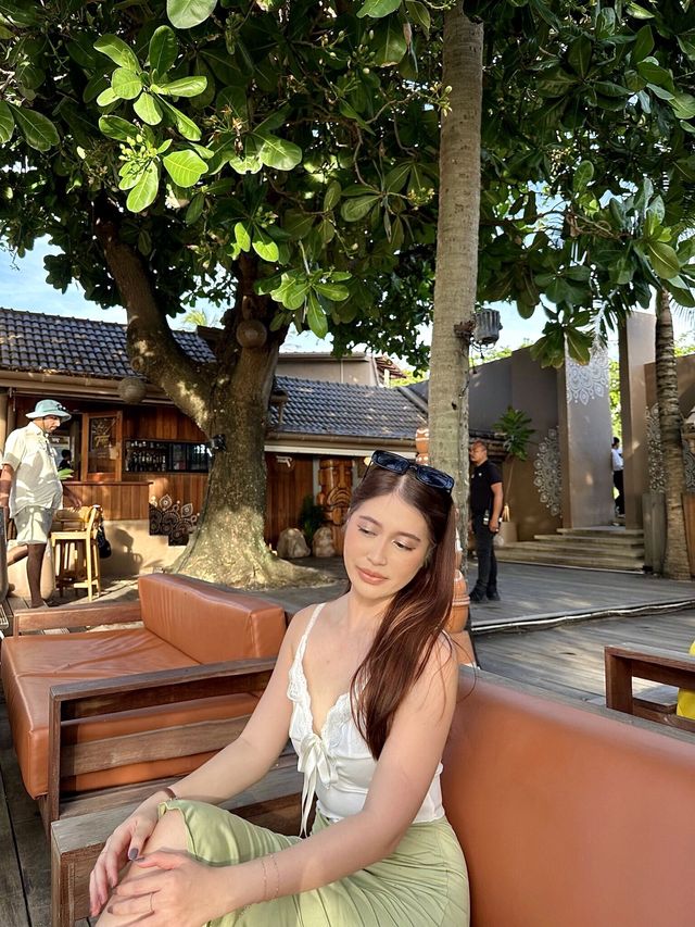 Sun, sea, and get Tann-ed 🌞🌊🕶️