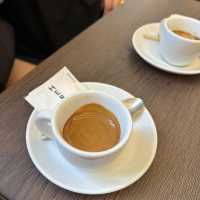 맛도 분위기도 미쳐버린 독일 카페 ☕️