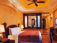 🌊 Riverside Stay at Casa del Rio