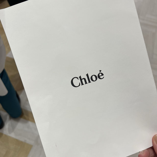 Chloéの世界初アイスクリームショップ🍨