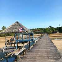 สะพานสู่ฝัน Cinnamon Scenic Boardw