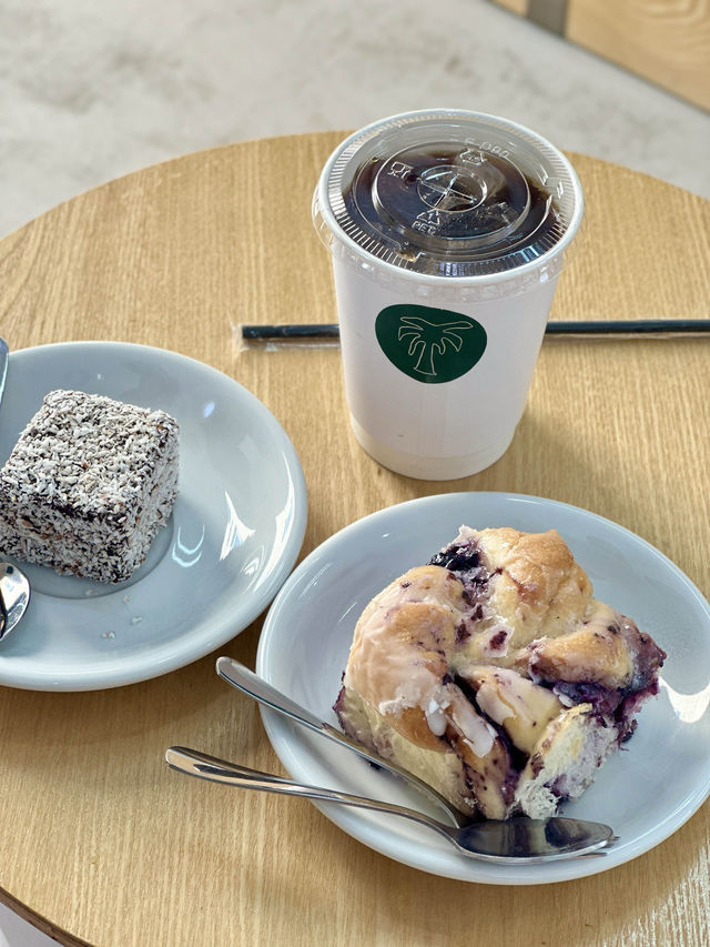 Waikiki Coffee wave คาเฟ่หัวหินฟีลฮาวาย 🌴