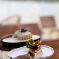 จิบกาแฟ แลฝั่งโขง คาเฟ่วิวหลักล้าน นครพนม