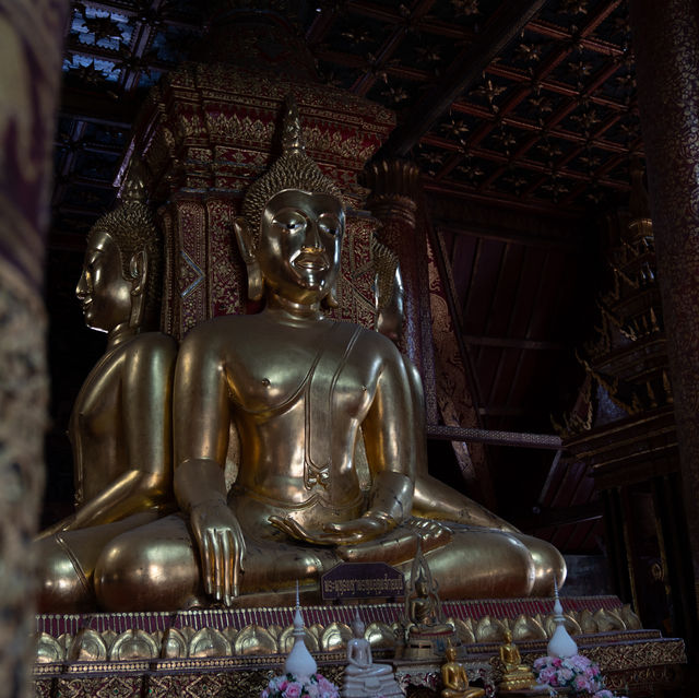 ไปกระซิบรักกันที่ วัดภูมินทร์ จังหวัดน่าน 