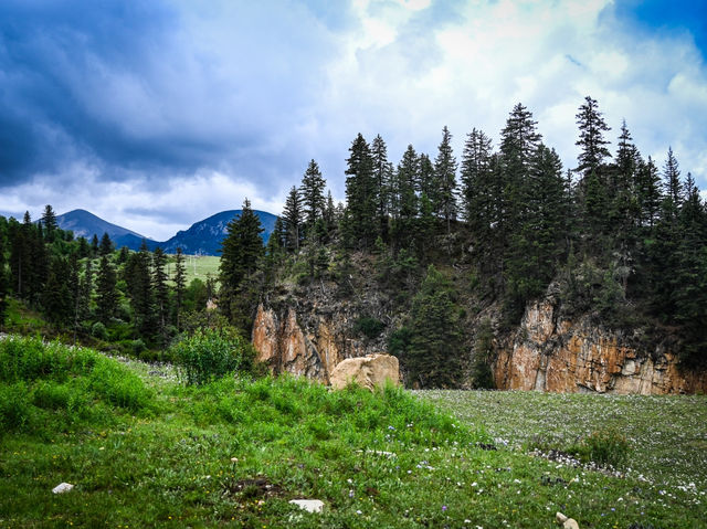 🇨🇳 Don’t miss this breathtaking hike in Genie Mountain in Western Sichuan