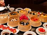อิ่มไม่อั้นติ่มซำสุดอร่อยที่ LIU Conrad Bangkok