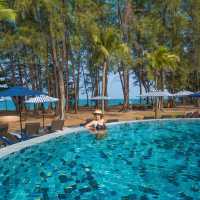 นอนรีสอร์ทหรูริมทะเลหาดไม้ขาว ภูเก็ต