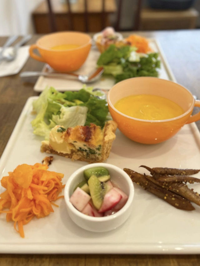 【北九州カフェ】甘い焼き菓子の香りに包まれたカフェ☕️