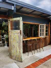 🇦🇺 Unique Garden-Themed Cafe on Beerburrum, QLD, Australia