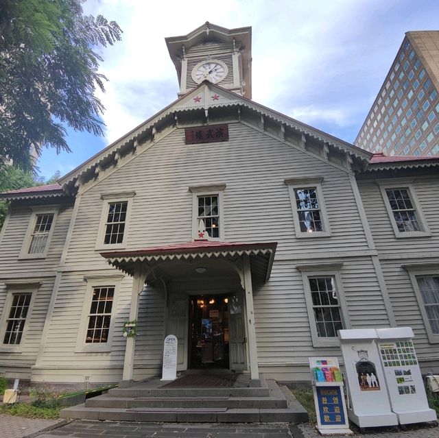 北海道之旅-札幌市區自由行-大通公園/豐平館/札幌天文臺/計時台