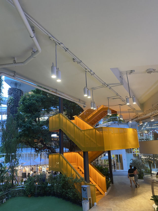 Marche Thonglor คอมมูนีตี้ใหม่ ณ ทองหล่อ