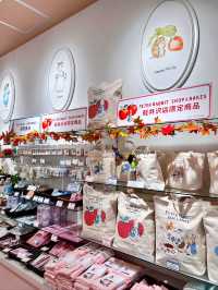 【軽井沢】Peter Rabbit™ SHOP&BAKES✨
