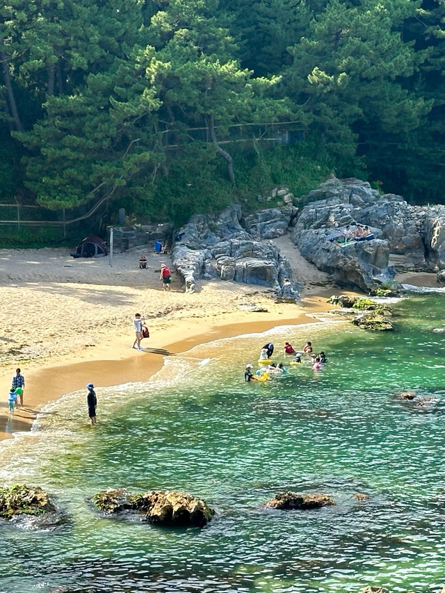 바다 옆 숨은 사찰