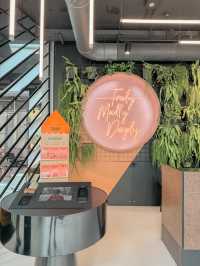 意大利佛羅倫斯｜擁有天台泳池的飯店