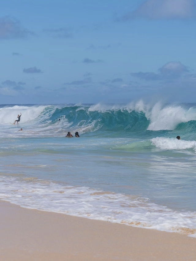 Sandy Beach: Oahu’s Wave-Rider’s Paradise