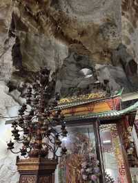 Sam Poh Tong Temple, Ipoh, Malaysia