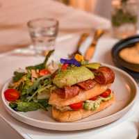 No 2 Cafe And Restaurant Tai Hang