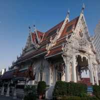 วัดหัวลำโพงบนถนนสายแรกของประเทศไทย✨️