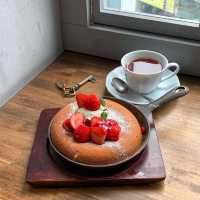 Flavorful Tea Time at Books and Coffee 梟書茶房🍓